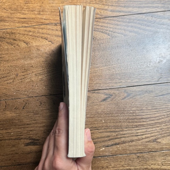 The Glass Castle Book Used - Picture 3 of 4